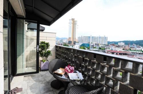 Jeonju Hotel | Mari Hotel Terminal Branch