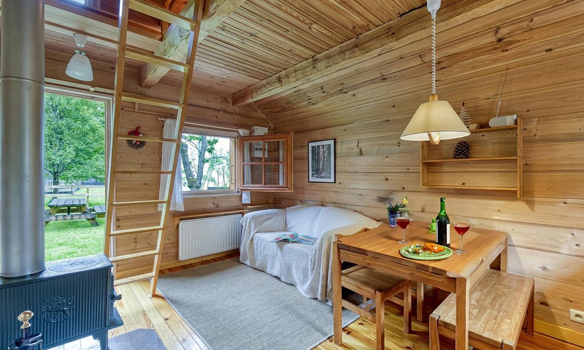 Les Tines Apartment | Mazot Mer de Glace near Chamonix w/Private Garden, Deck & Views, Chamonix, France
