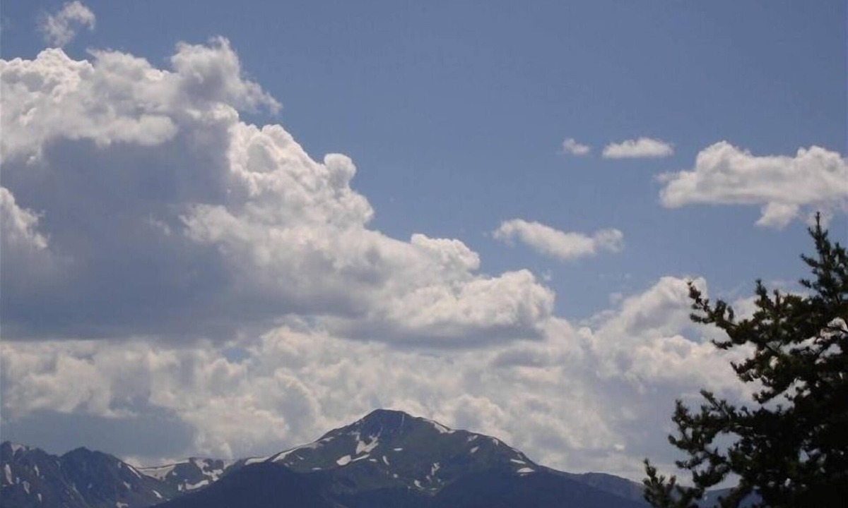 Fraser House | Meadow Ridge Townhouse with Byers Peak View
