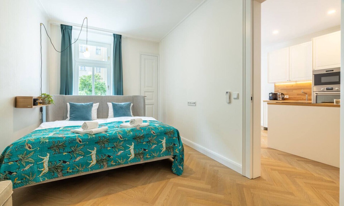 Vinohrady Apartment | Modern Apt. with Terrace & A/C in Vinohrady by EasyBNB Premium