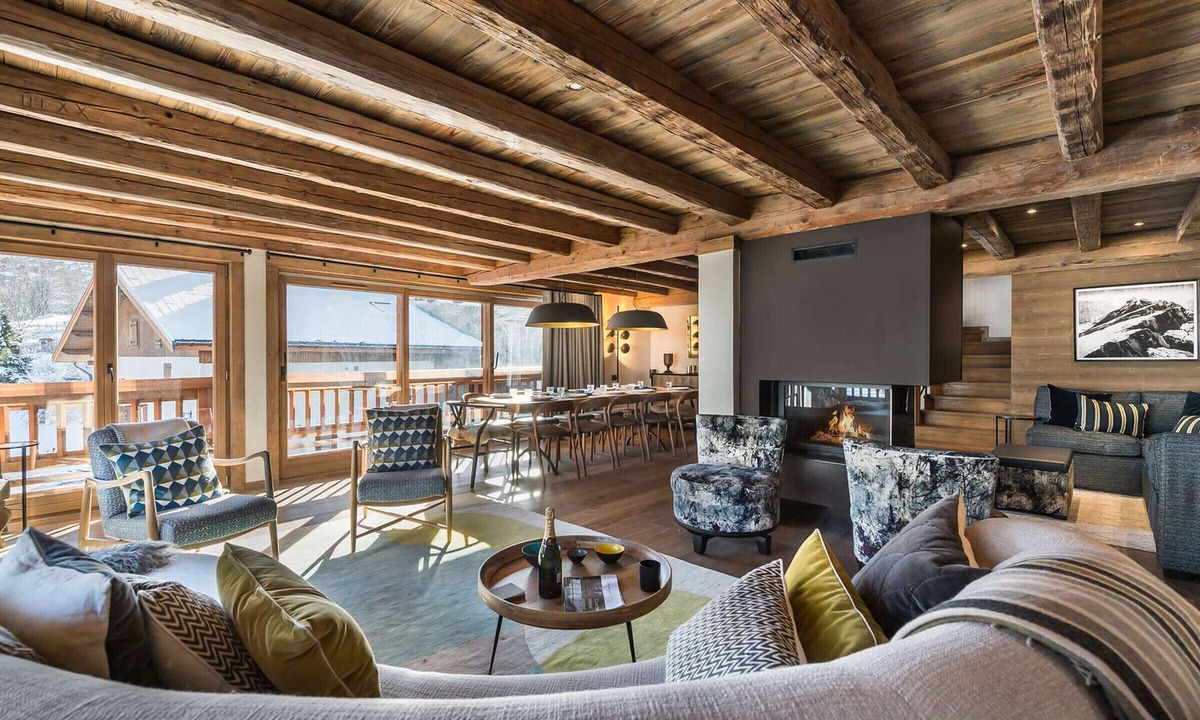 Le Raffort Ski Chalet | Modern chalet in Méribel, 5 bedrooms, jacuzzi, near cable car