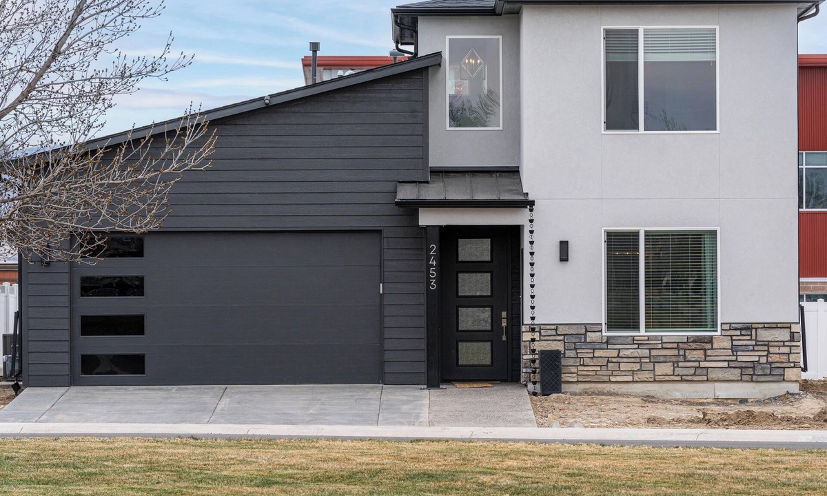 Grand Junction House | Modern cozy 4-bedroom house in pleasant Grand Junction