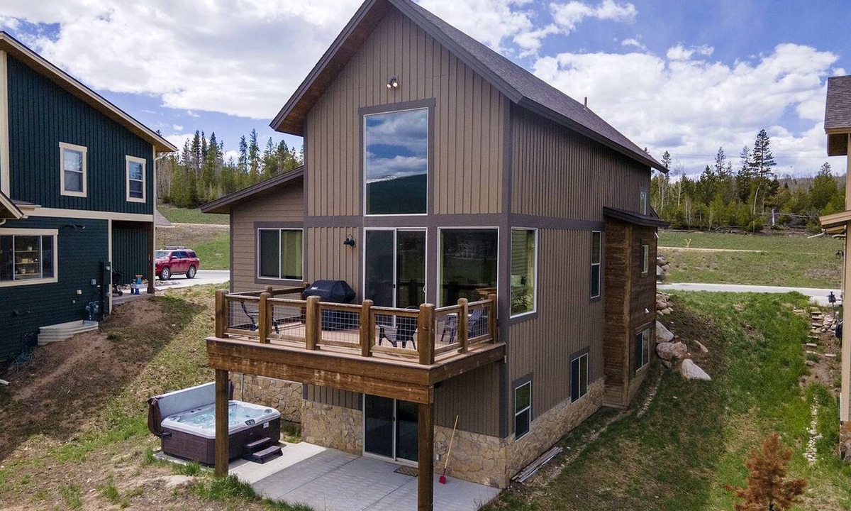 Winter Park Cabin | Modern Mountain Cabin with Hot-Tub in Fraser, Colotado