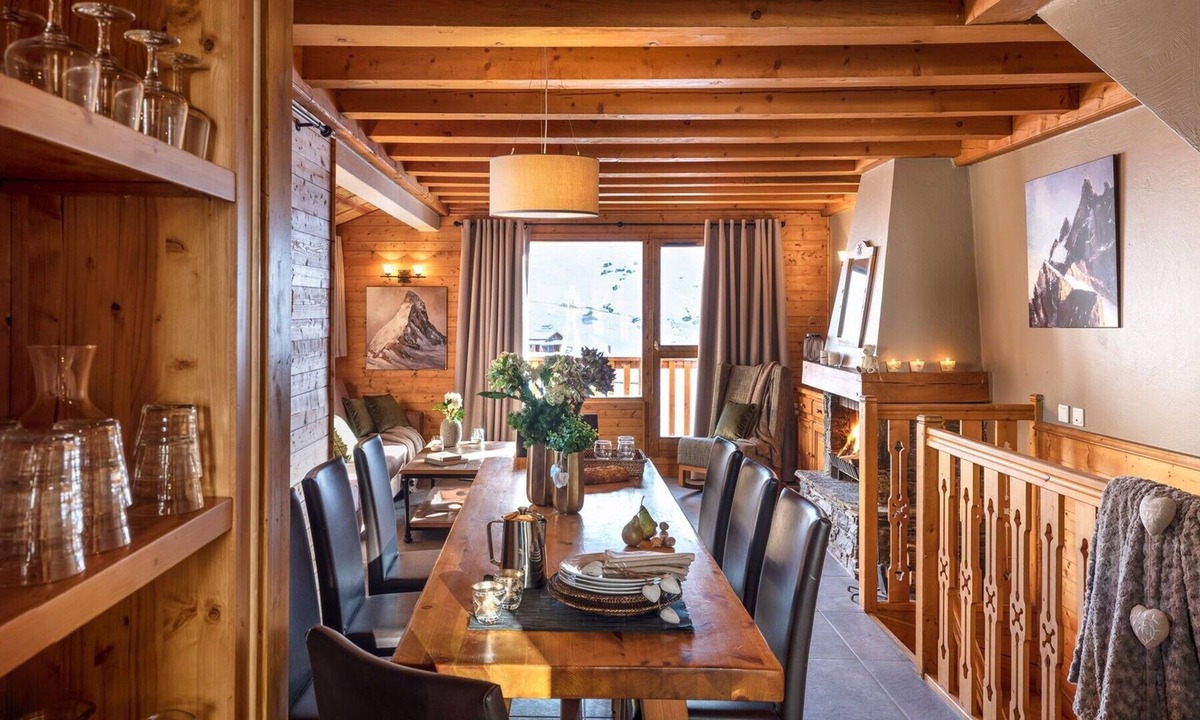 Val-Thorens Apartment | 'Montagnettes Soleil Val Thorens 17' Apartment with Mountain View and Balcony