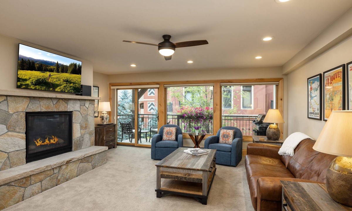 Gypsum Condo | Montaneros 220 - 1 Bedroom Diamond