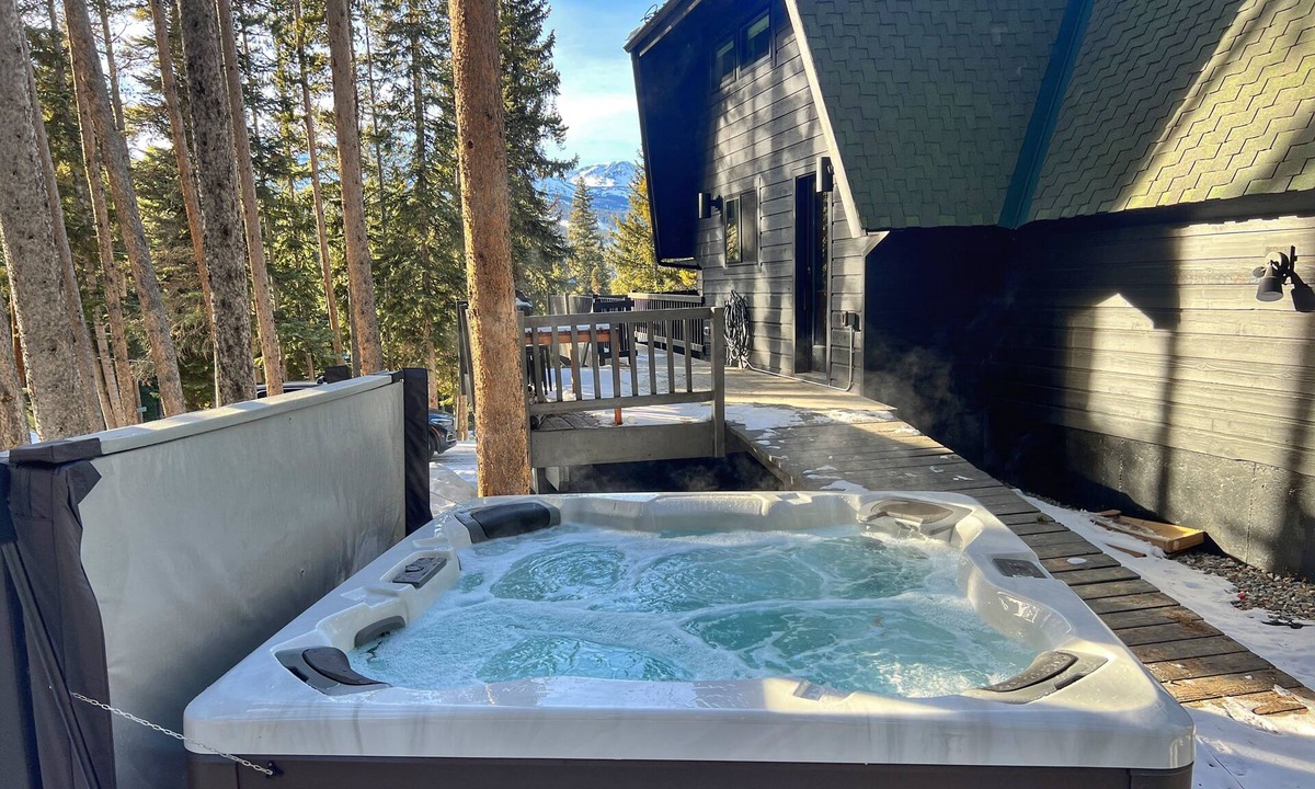 Breckenridge Heights Ski Chalet | Moonstone Mtn Ski Chalet - Luxury Amenities, Views!