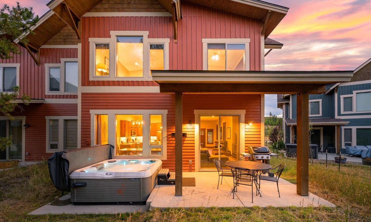 Winter Park House | Mountain Haus 4 Bedroom Home by RedAwning