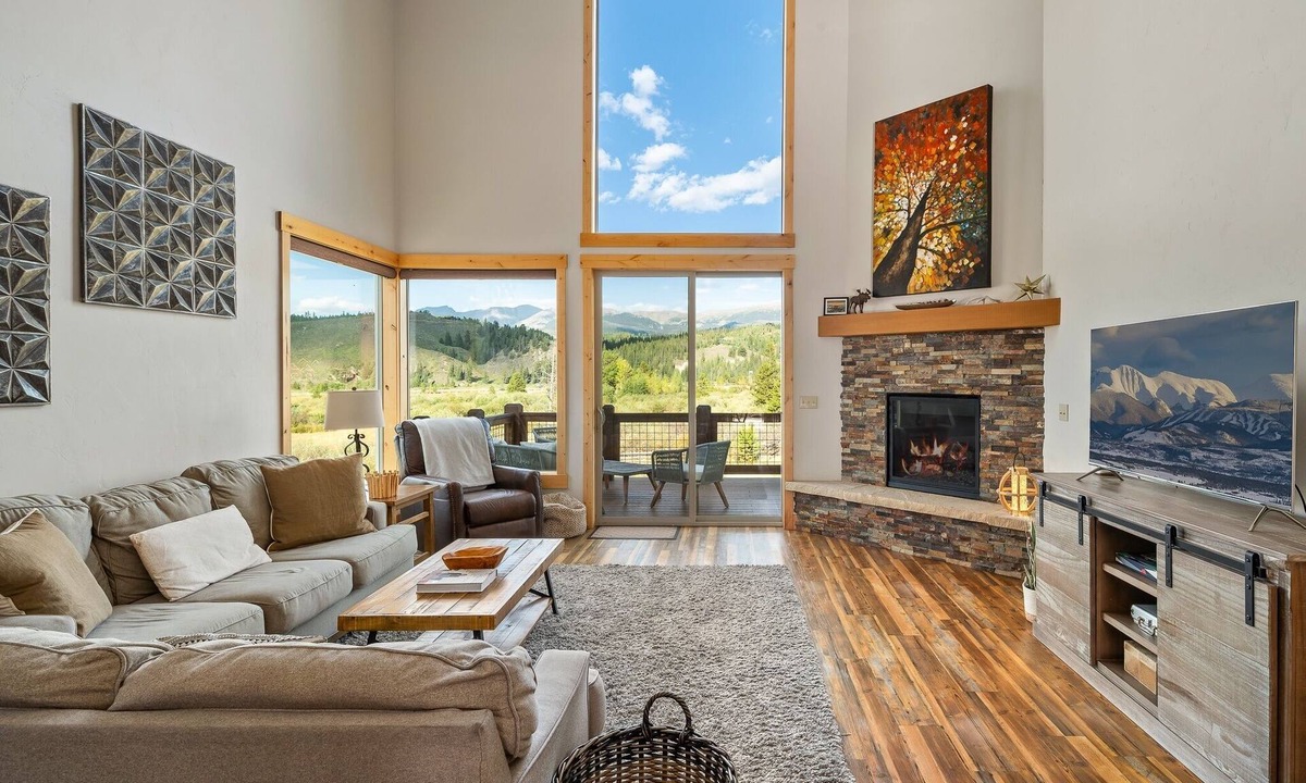 Winter Park House | Mountain Willow At Grand Park 4 Bedroom Home by RedAwning