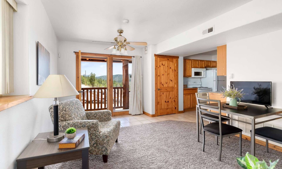 Saint Mary's Condo | Mountaintop condo | 20 mins to downtown Miner Street | walk to trailhead "St Mary's Glacier Getaway"
