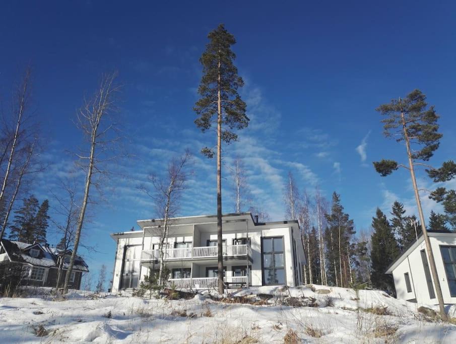 Muurame Apartment | MUURAME RIIHIVUORI PARITALOHUONEISTO SKI