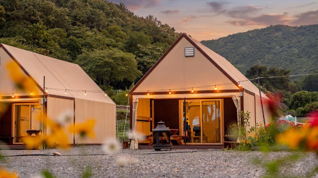 Namhae House | Namhae Chojun Bada Forest Glamping