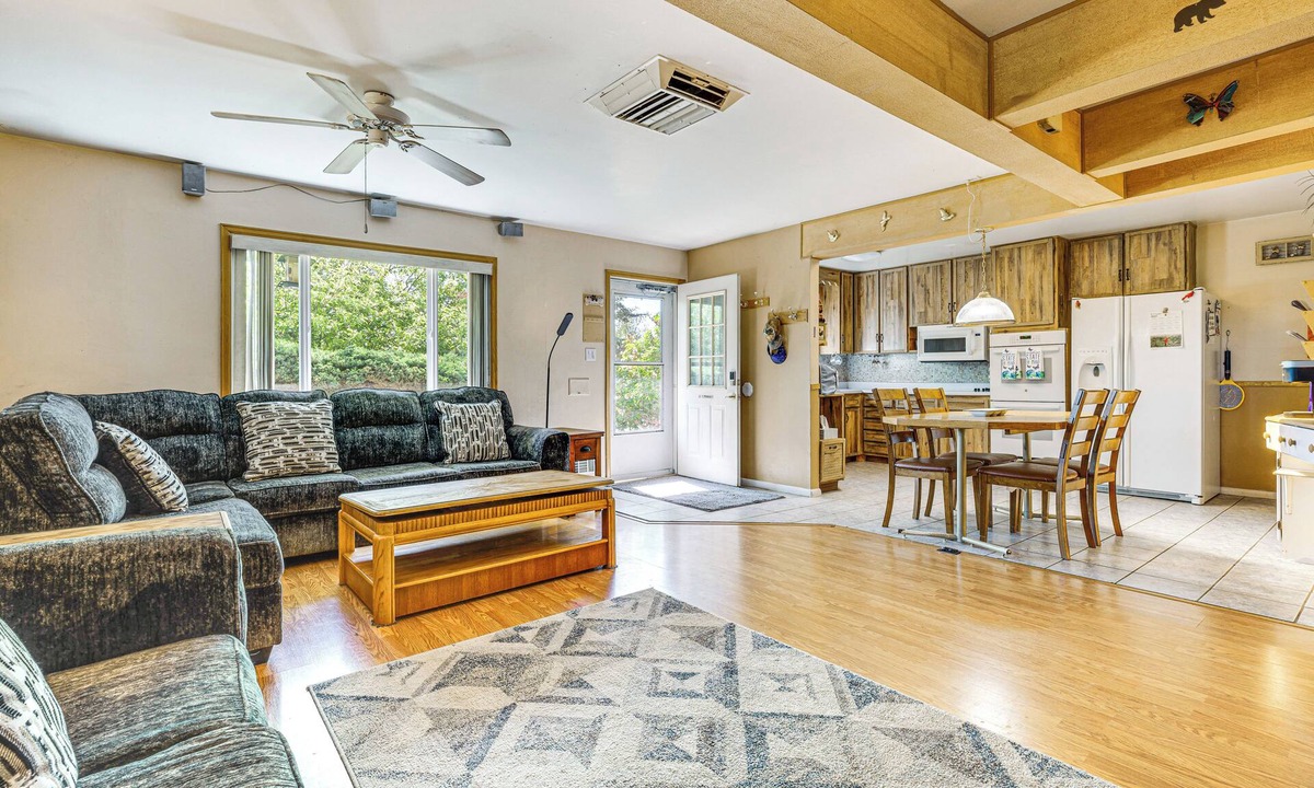 Northglenn House | Near Family-Friendly Attractions: Northglenn Home!