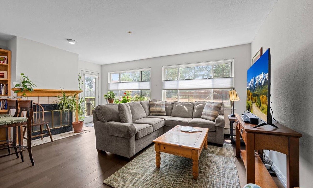 Arapahoe Ridge Condo | New! Boulder Retreat | Pool | Hot Tub | Gym | Explore the City and Mountains