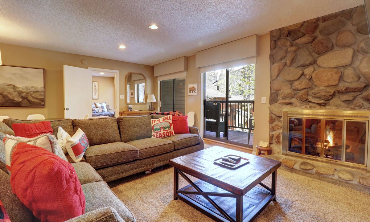 Copper Mountain Condo | New Listing! 3BR/3BA Ski-In/Out Center Village Condo, Indoor Parking-CM216