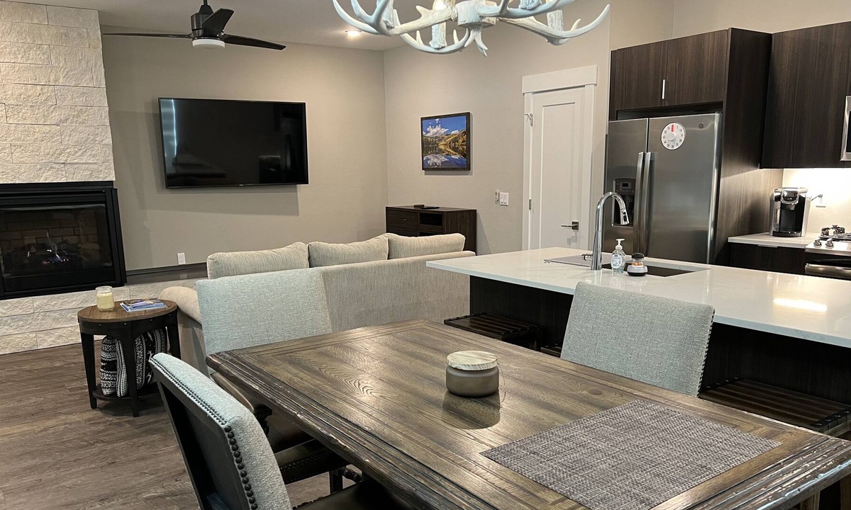 Willow Grove Condo | NEW Luxury 2 Bed 2 Bath Condo