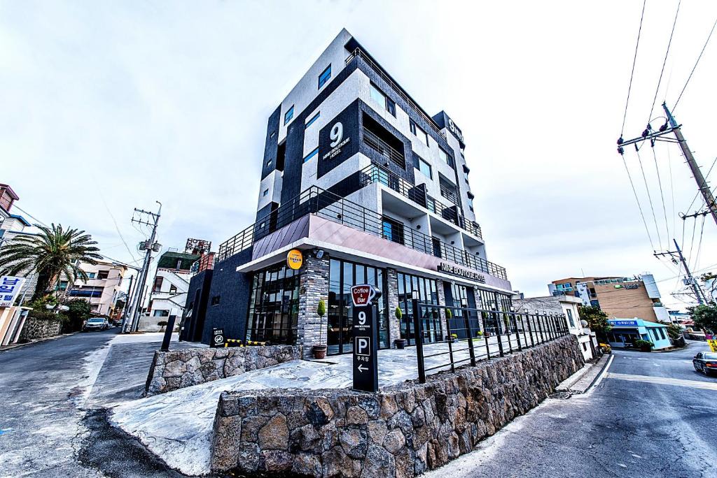 Songsan-dong House | Nine Boutique Hotel