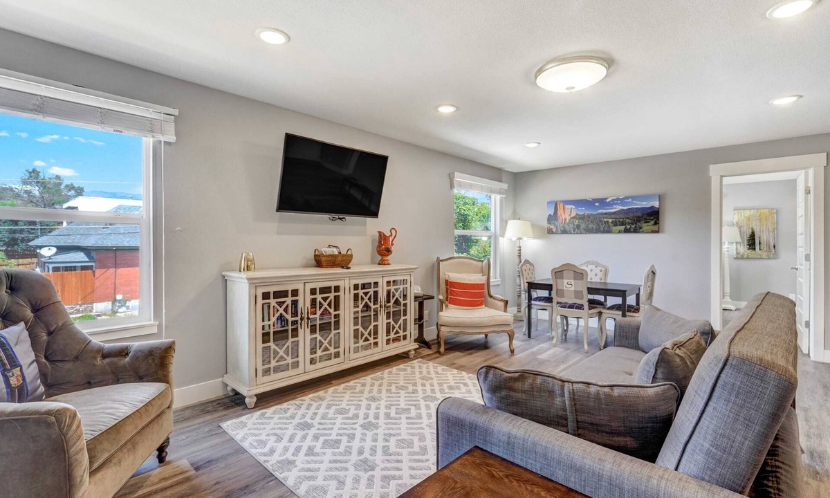 Colorado Springs Condo | OCC Retreat! Mtn Views AC Private Garage A+ Spot