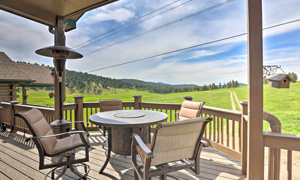 Conifer Cottage | On-site Hiking Access: Mtn-view Conifer Cabin