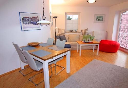 Orth Apartment | Orth E39