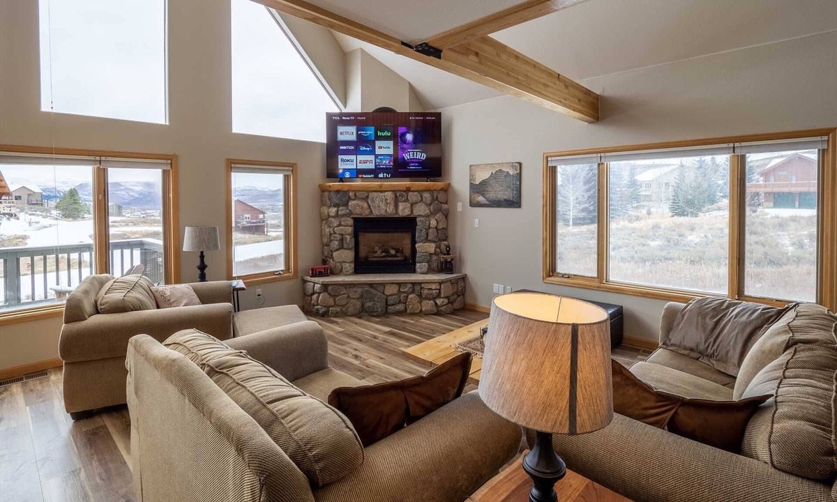 Innsbruck Val Moritz House | Overlook, gorgeous large home with Hot Tub and Pool Table, 5/3, near Granby Ranch - Sleeps 12