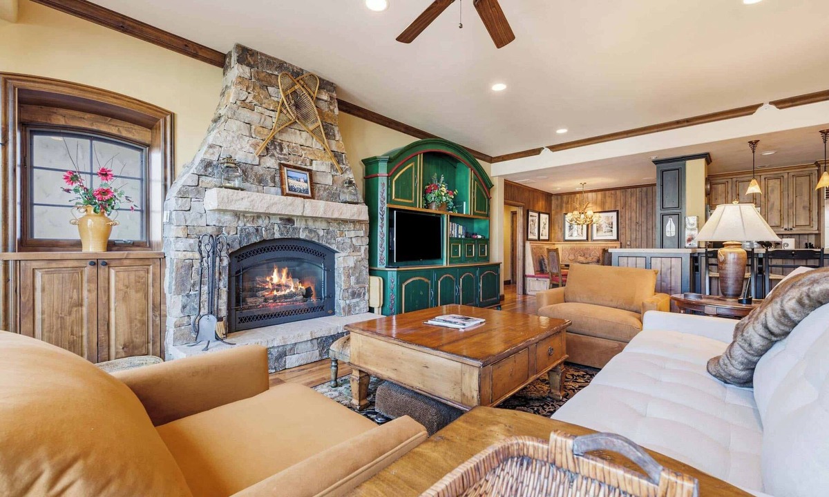 Beaver Creek Condo | Oxford Court 303 - 2 Bedroom Residence