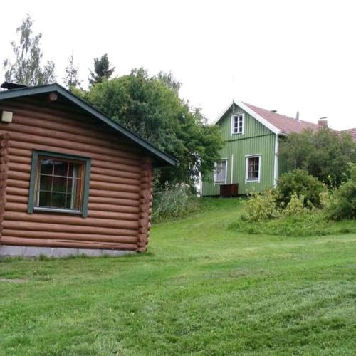 Lapinlahti Ski Chalet | Palokärki Schwarzspecht, house and lakeside sauna in the countryside