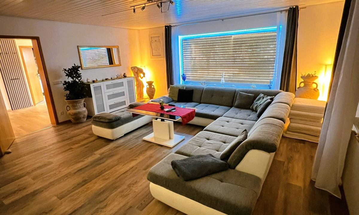 Allensbach Apartment | Panoramic apartment in the green