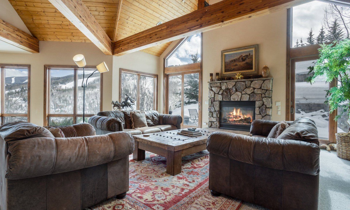Vail House | Panoramic View, Great Outdoor Space, Private Elevator, Monthly Rentals Available