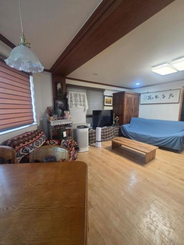 Suyeong-Gu Apartment | Park's Guesthouse B near Gwangalli beach in Busan