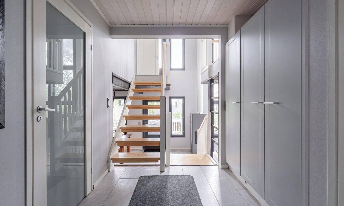 Muurame Apartment | Peaceful 2BR Getaway Cabin at Riihivuori