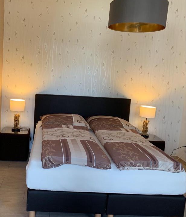 Bruhlervorstadt House | Pension Gerber
