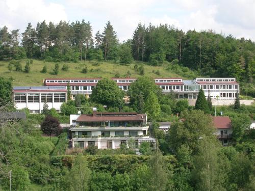 Aidlingen House | Pension Grasy