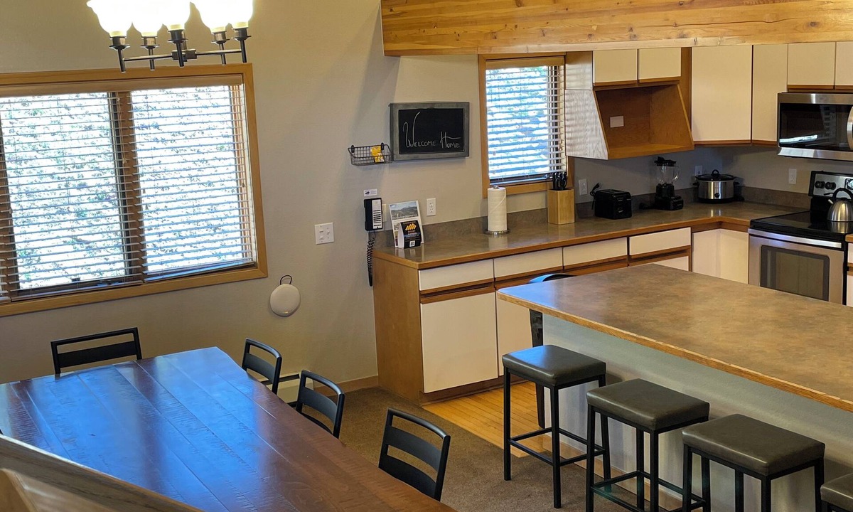 Woodmoor Resort | Penthouse Condo with Incredible Views of Breckenridge Ski Area