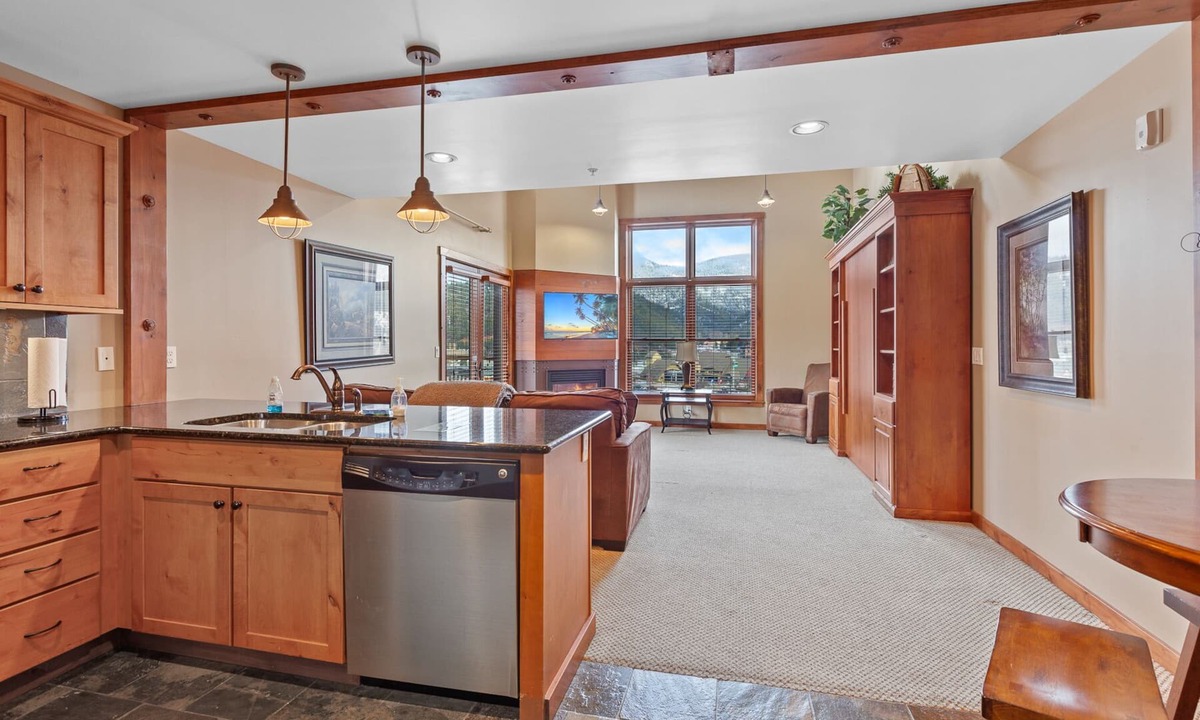 Kellogg Apartment | Penthouse Studio at The Ridge | Silver Mountain