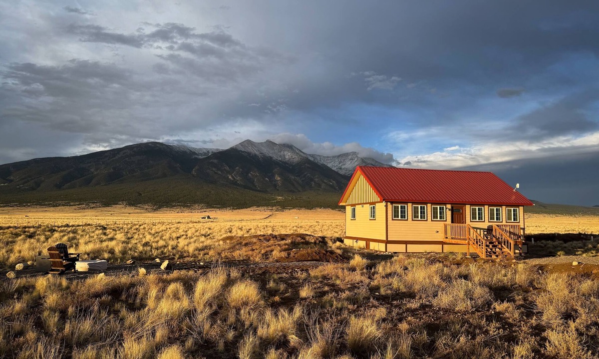 Blanca House | Pet-friendly house near Great Sand Dunes National Park
