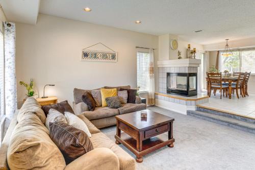 Green Valley Ranch House | Pet-Friendly Retreat w/Fenced Yard in Denver