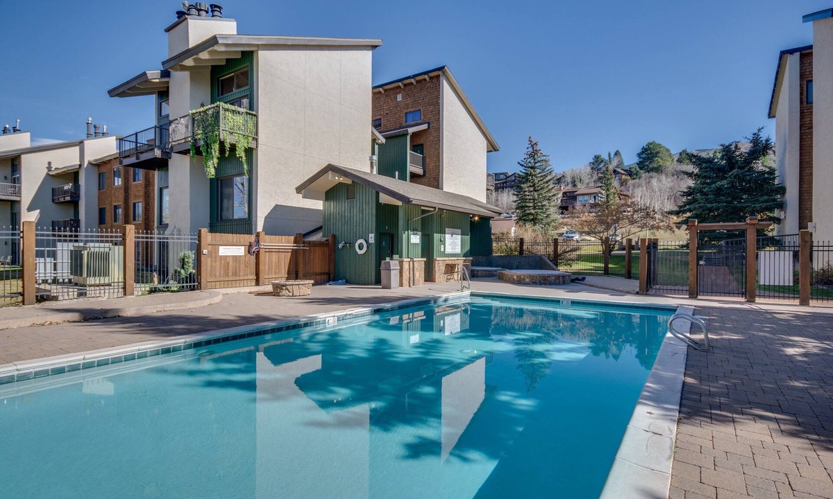 Steamboat Springs Condo | Pool & Hot Tub - Walk or Bus to Ski Base - Easy Parking