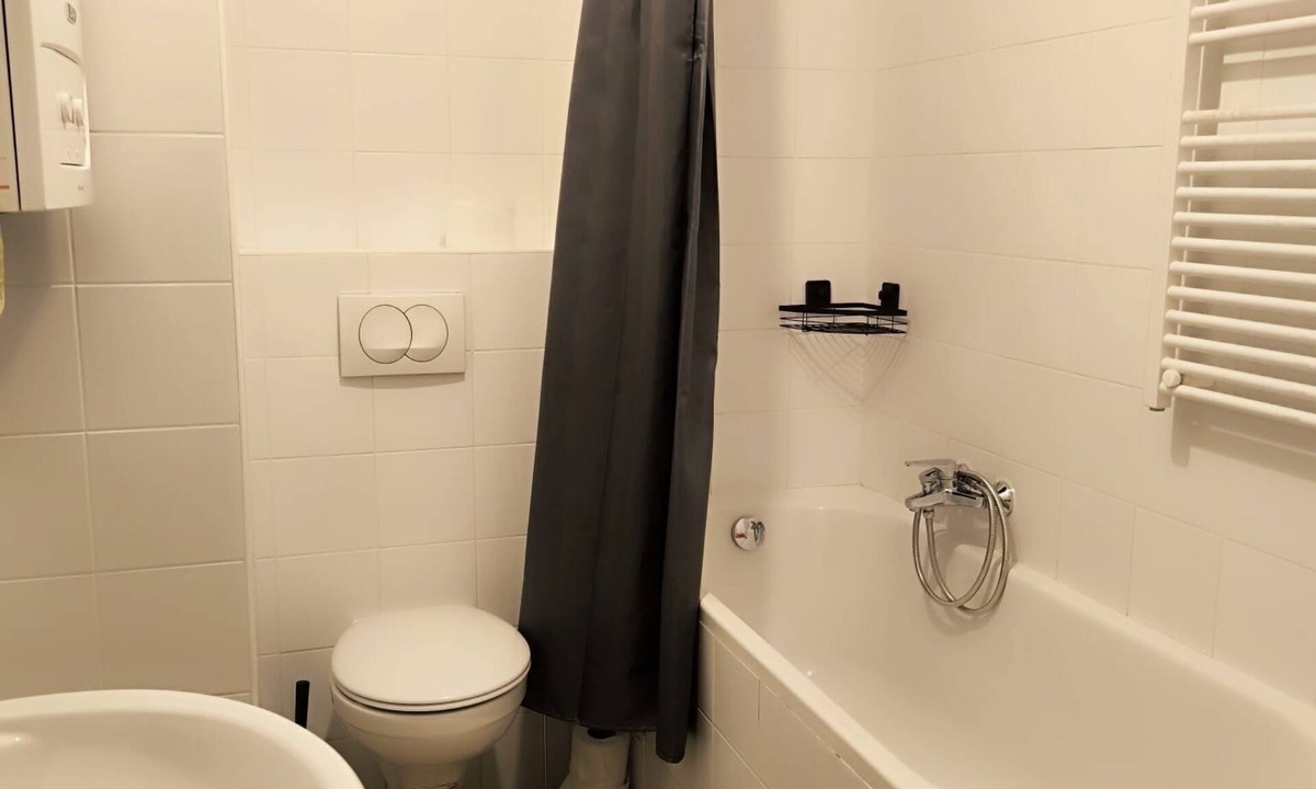 Erdberg Condo | Pretty Apartment Next to Metro U3