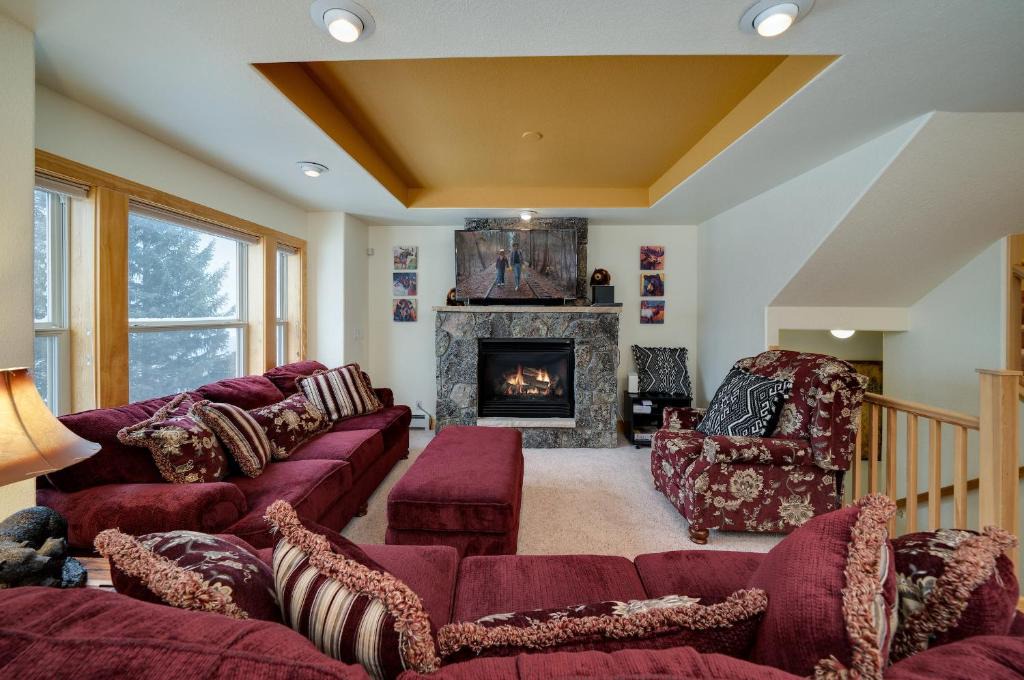 Blue River House | Quandary Vista Townhome: Private Hot Tub, Incredible Mountain Views
