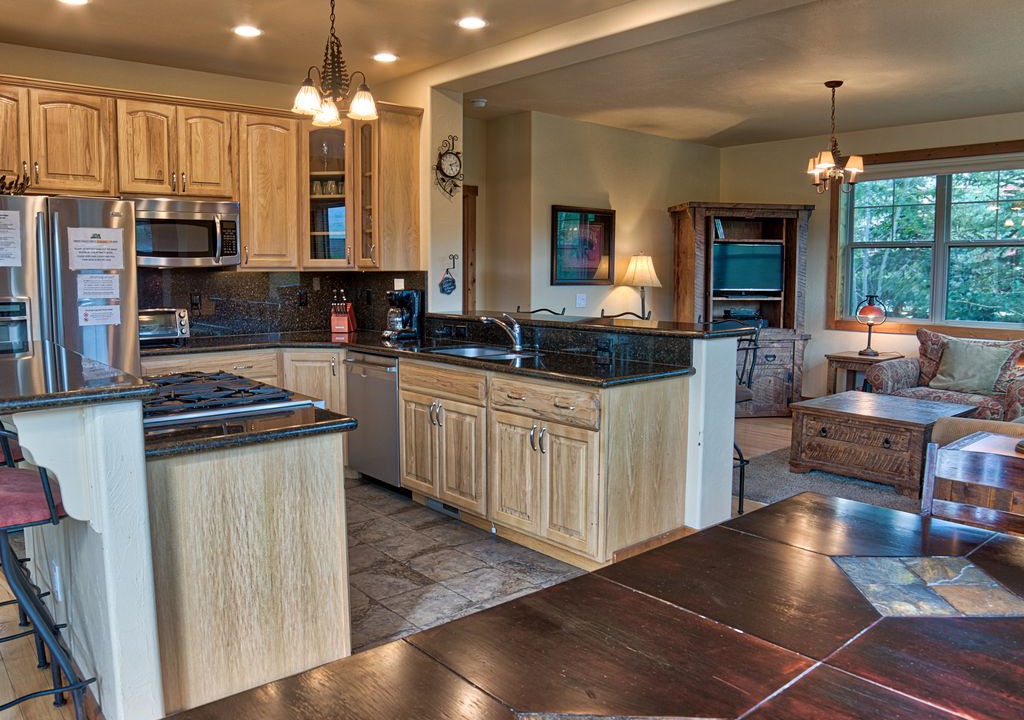 Vista Point House | Rachel Lane Home with Luxurious Touches ~ RA46729