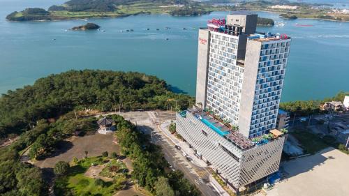 Dolsan-eup Hotel | Ramada Plaza by Wyndham Dolsan Yeosu