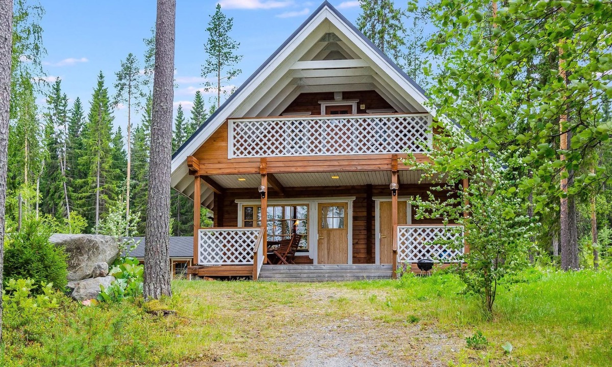 Kylanlahti House | Rantakumpu by Interhome