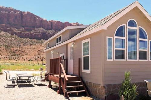 Moab South Valley House | Redrock Moab Tiny House w/Double Loft Site 6