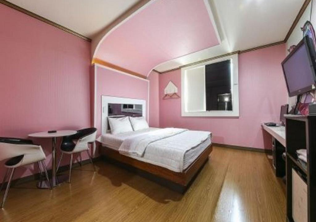 Sangnam-dong Hotel | Ribera Motel