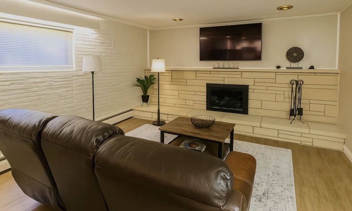 Cheyenne Meadows House | Romantic Nest-Enjoyable 1-bedroom bungalow in charming Colorado Springs