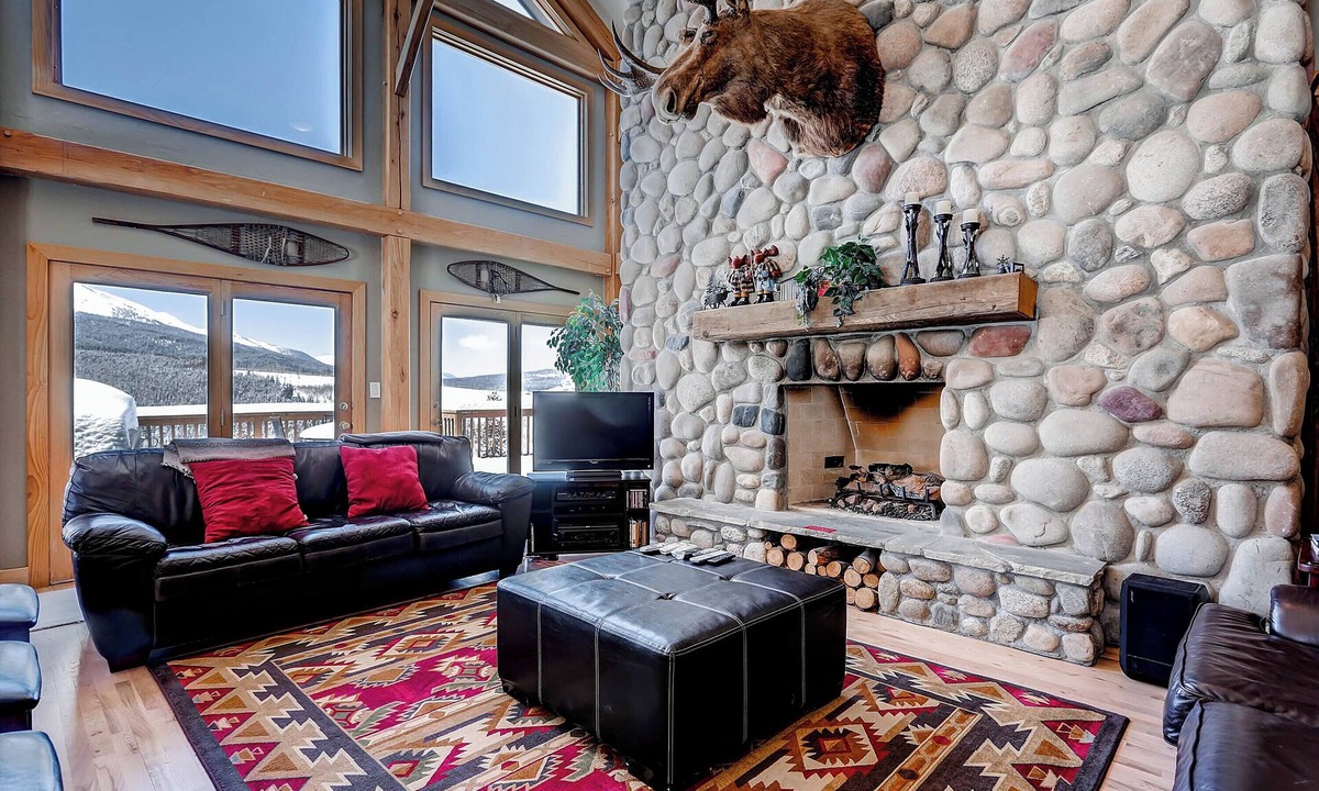 Breckenridge House | Rural Peak 7 Mountain Lodge by InvitedHome | Hot Tub, Deck, Fireplace, Game Room