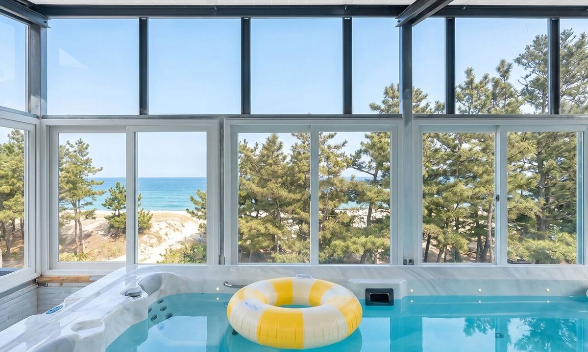 Samcheok House | Samcheok Migaloo Pool Villa Pension