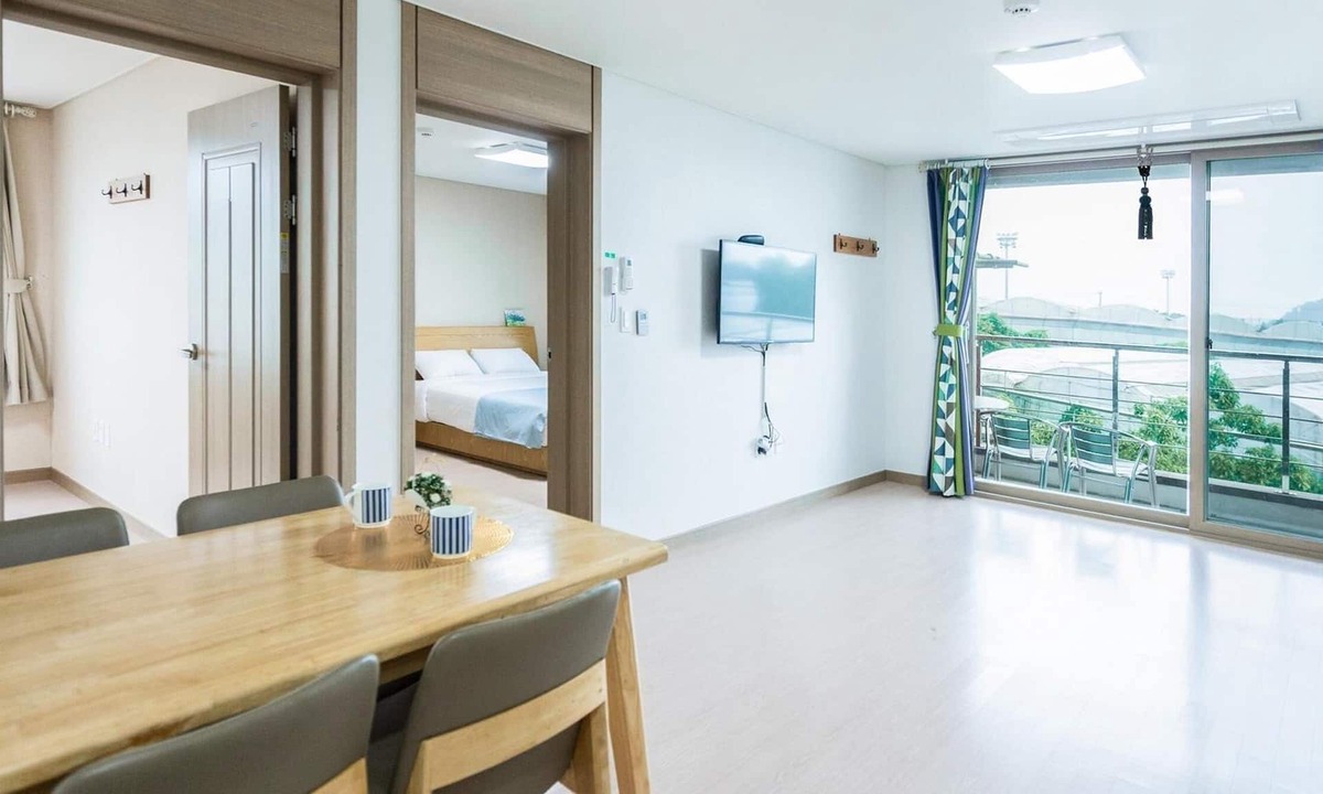 Hyodon-dong House | Seogwipo Dorami Pension