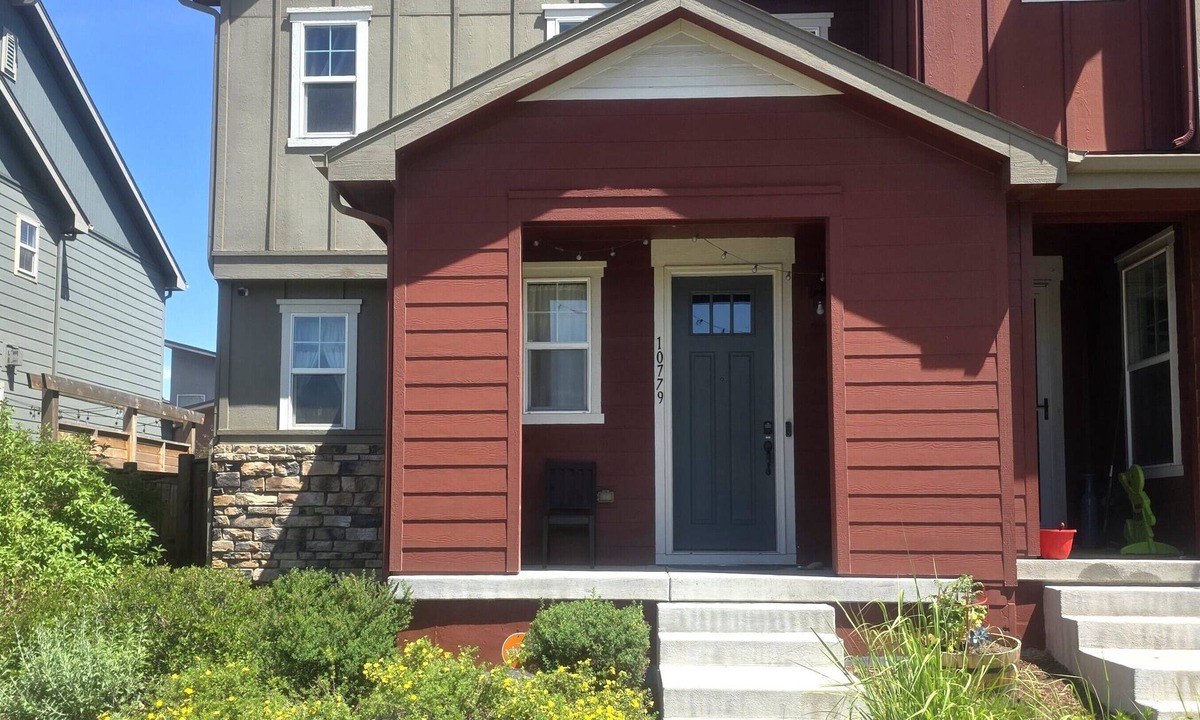 Stapleton House | Serene 3 Bdrm 3 Bthrm Home in Aurora, Sleeps 10 & Near Everything!
