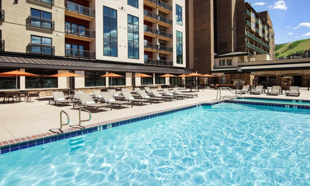Steamboat Springs Resort | Sheraton Steamboat Resort Villas 2 Bedroom Lockoff